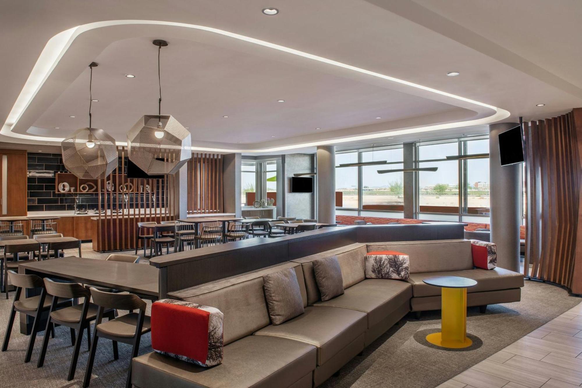 Springhill Suites By Marriott Phoenix West/에이번데일 외부 사진