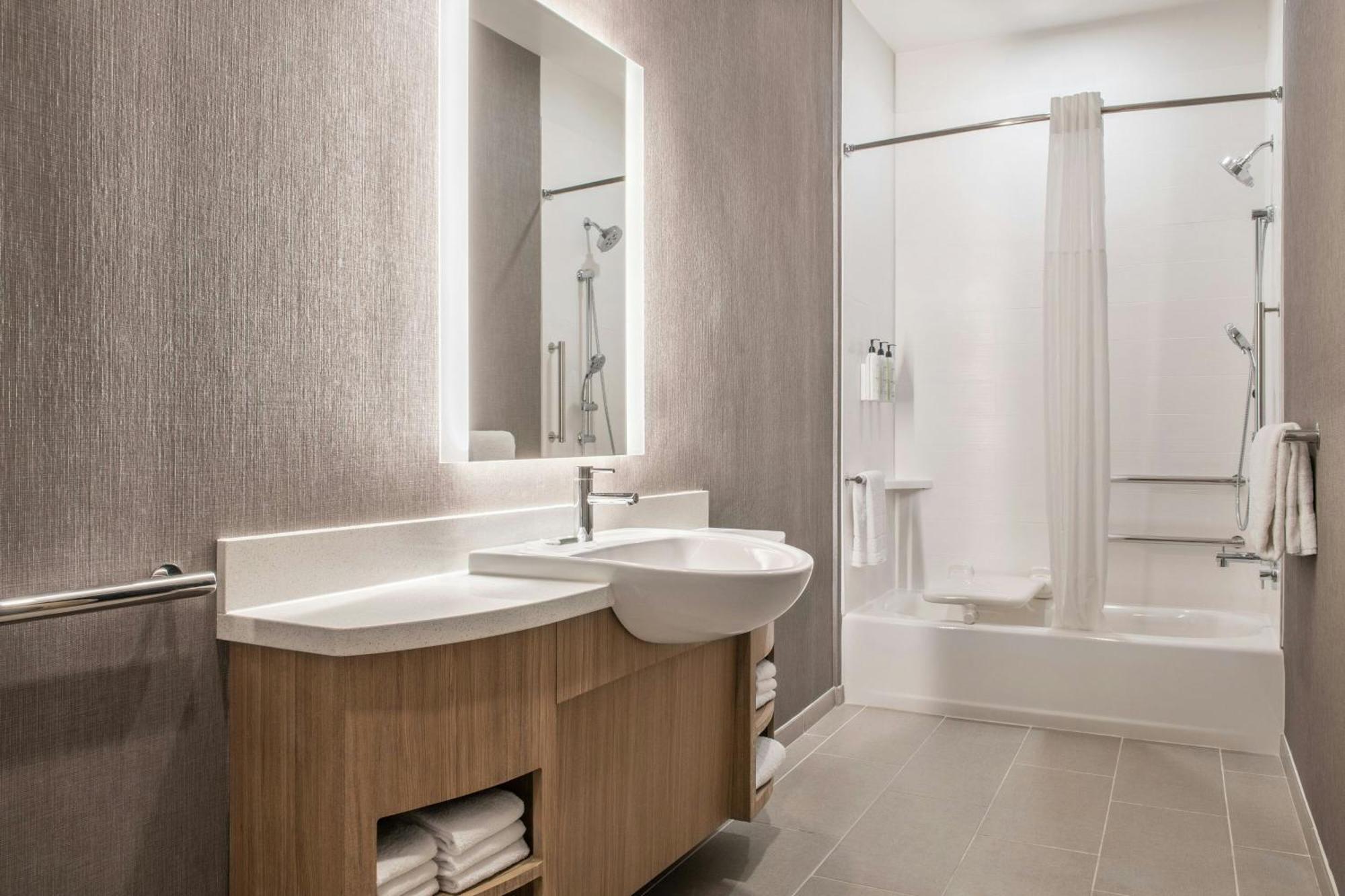Springhill Suites By Marriott Phoenix West/에이번데일 외부 사진