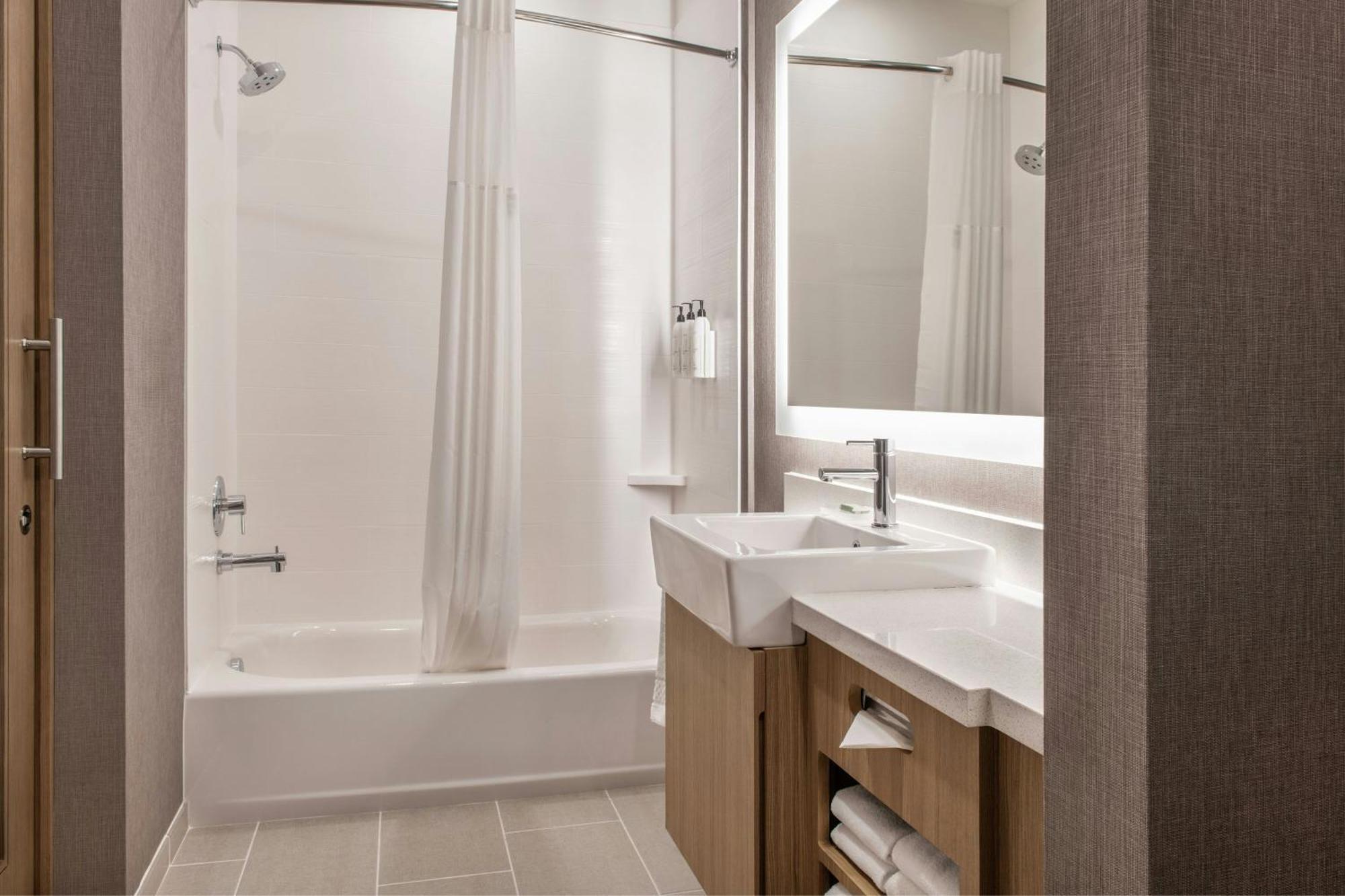 Springhill Suites By Marriott Phoenix West/에이번데일 외부 사진