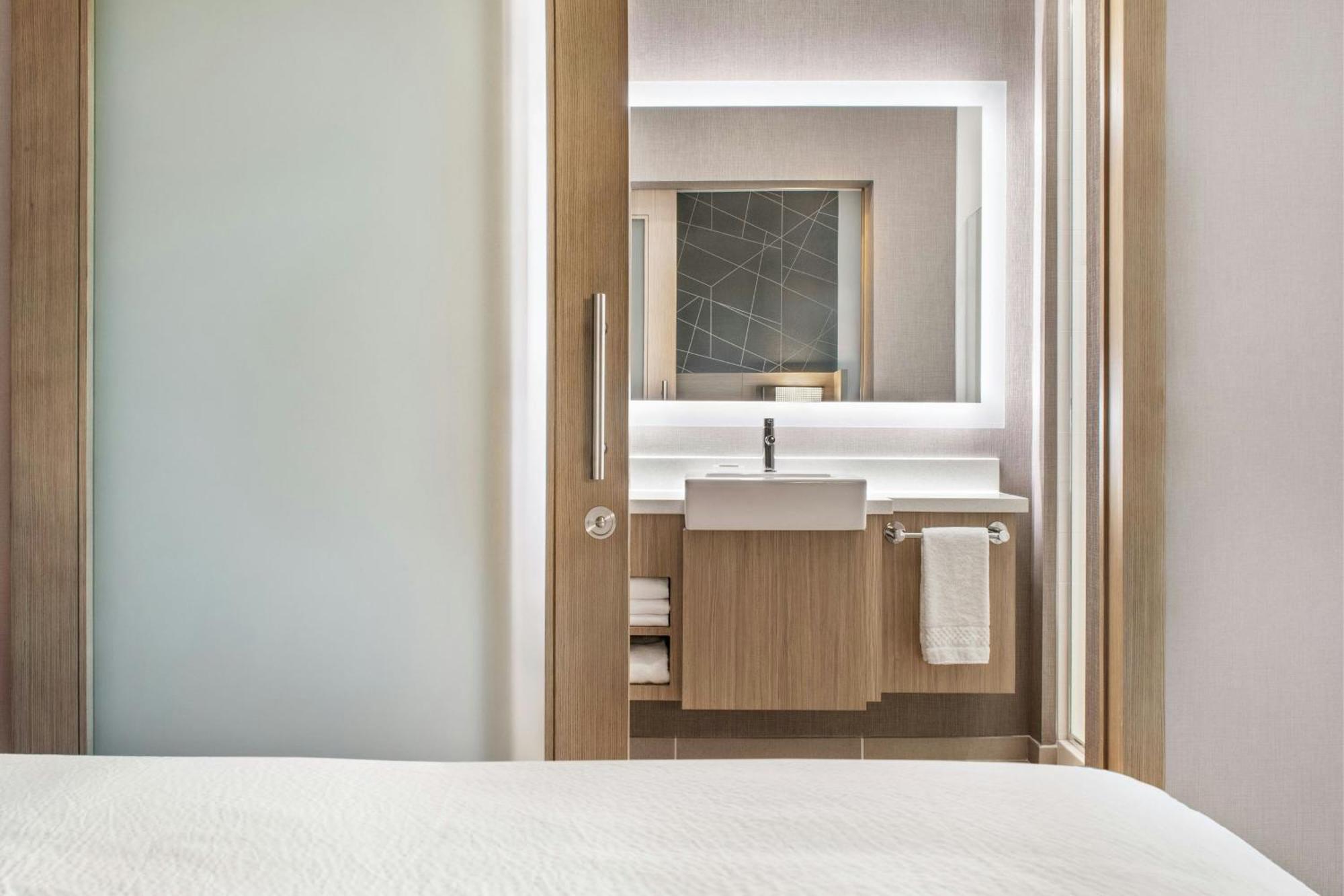 Springhill Suites By Marriott Phoenix West/에이번데일 외부 사진